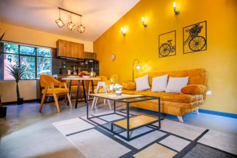 5BR Modern Family Stay | Chapinero Bogotá